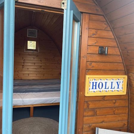 Отель Glamping In The 2Nd Field Охрим Экстерьер фото